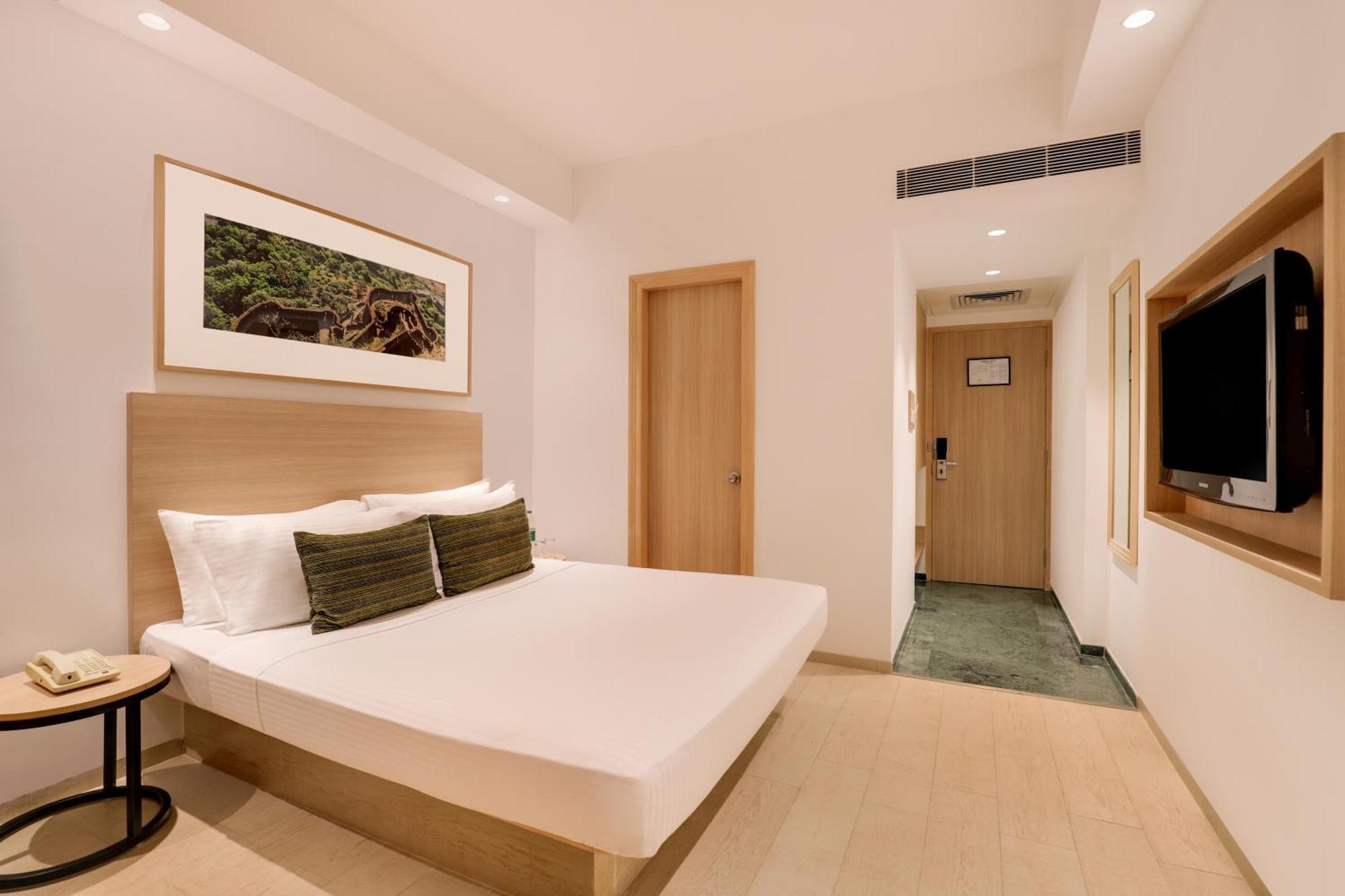 Lemon Tree Hotel Hinjewadi Pune Хинджавади Экстерьер фото