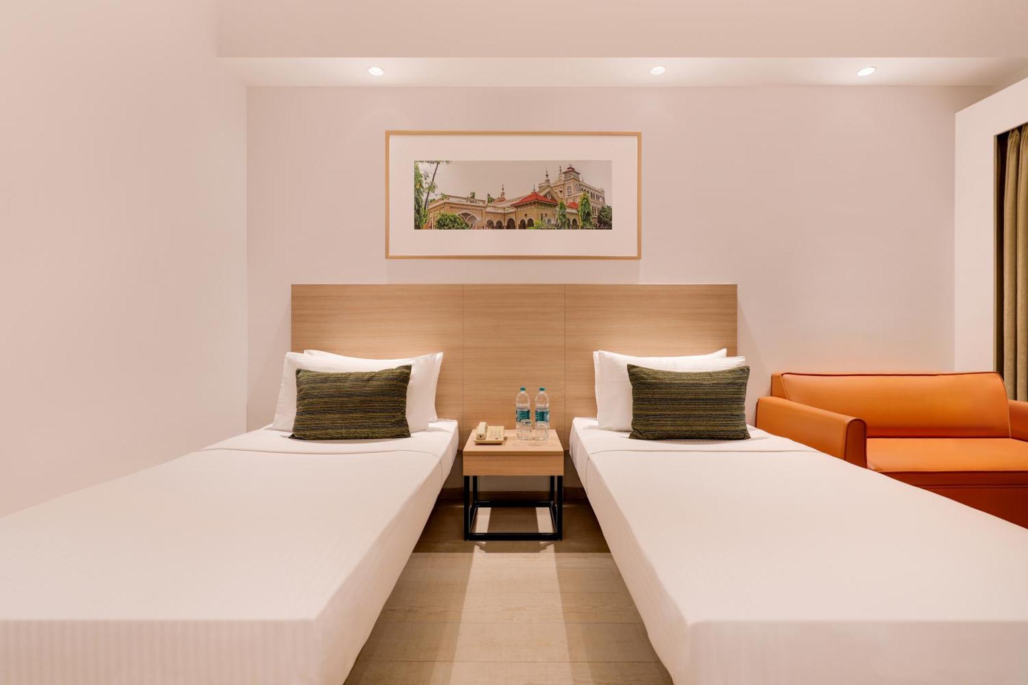Lemon Tree Hotel Hinjewadi Pune Хинджавади Экстерьер фото