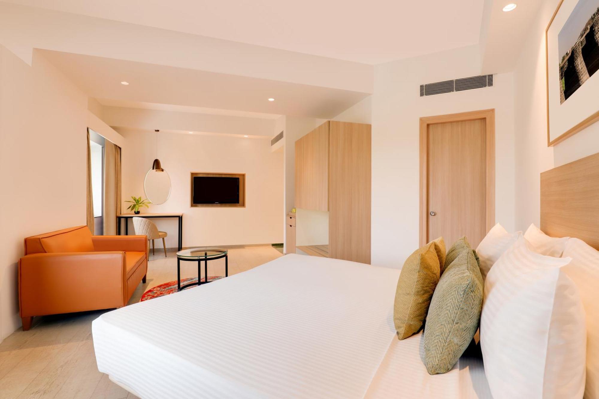 Lemon Tree Hotel Hinjewadi Pune Хинджавади Экстерьер фото